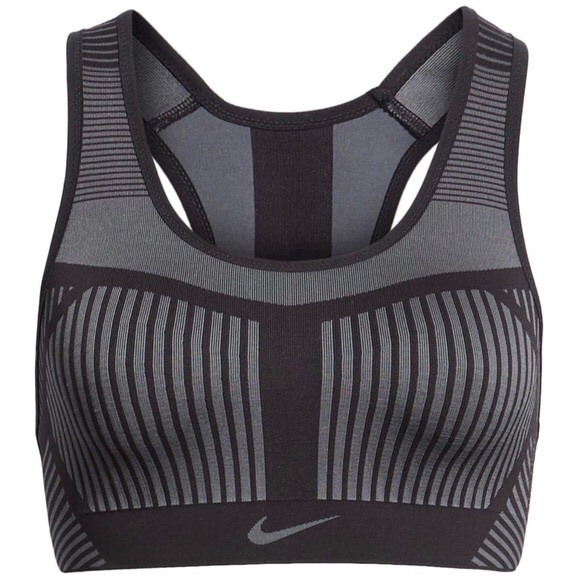 Nike sports bra - Picture 1 of 6